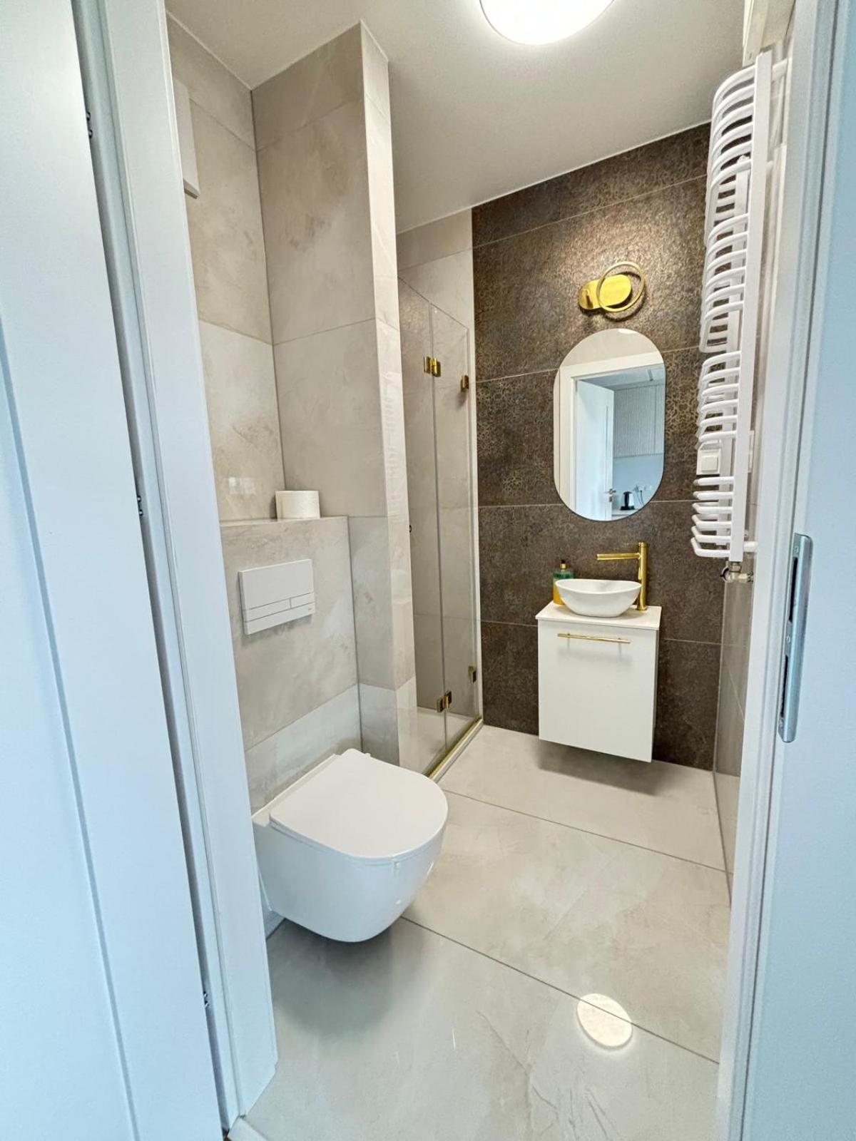 Apartamenty 24H Pileckiego Varsovia Exterior foto